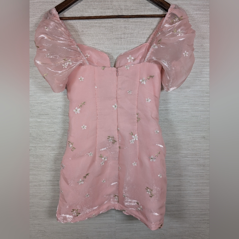 x REVOLVE Skylark Mini Dress in Pink Flower Embroidery Amanda Uprichard Small - Picture 9 of 14